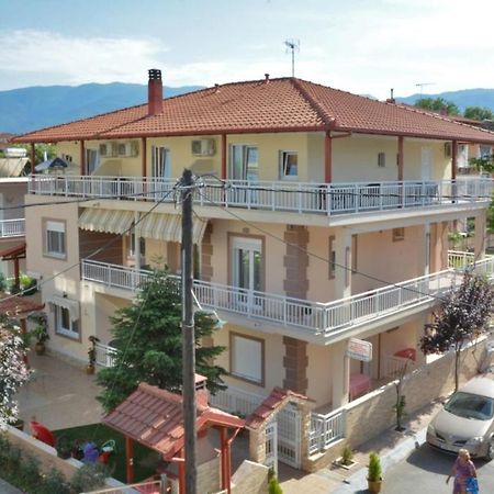 Garbis Μπακάλης Θεοχάρης Apartment Лептокария Екстериор снимка