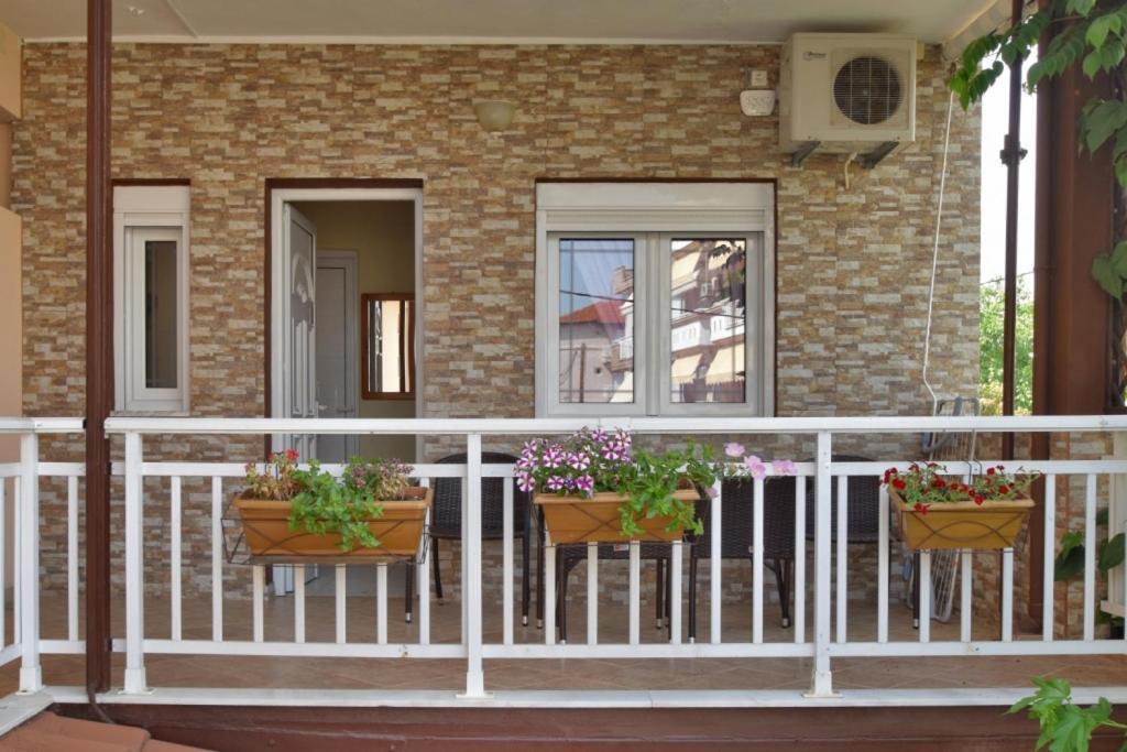 Garbis Μπακάλης Θεοχάρης Apartment Лептокария Екстериор снимка