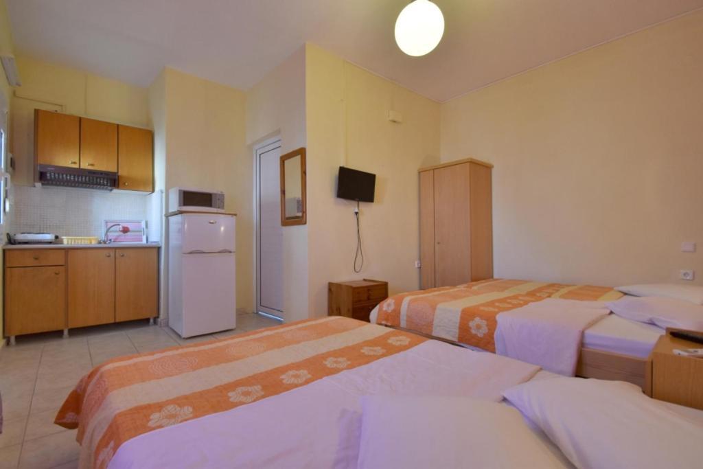 Garbis Μπακάλης Θεοχάρης Apartment Лептокария Екстериор снимка