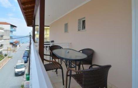 Garbis Μπακάλης Θεοχάρης Apartment Лептокария Екстериор снимка